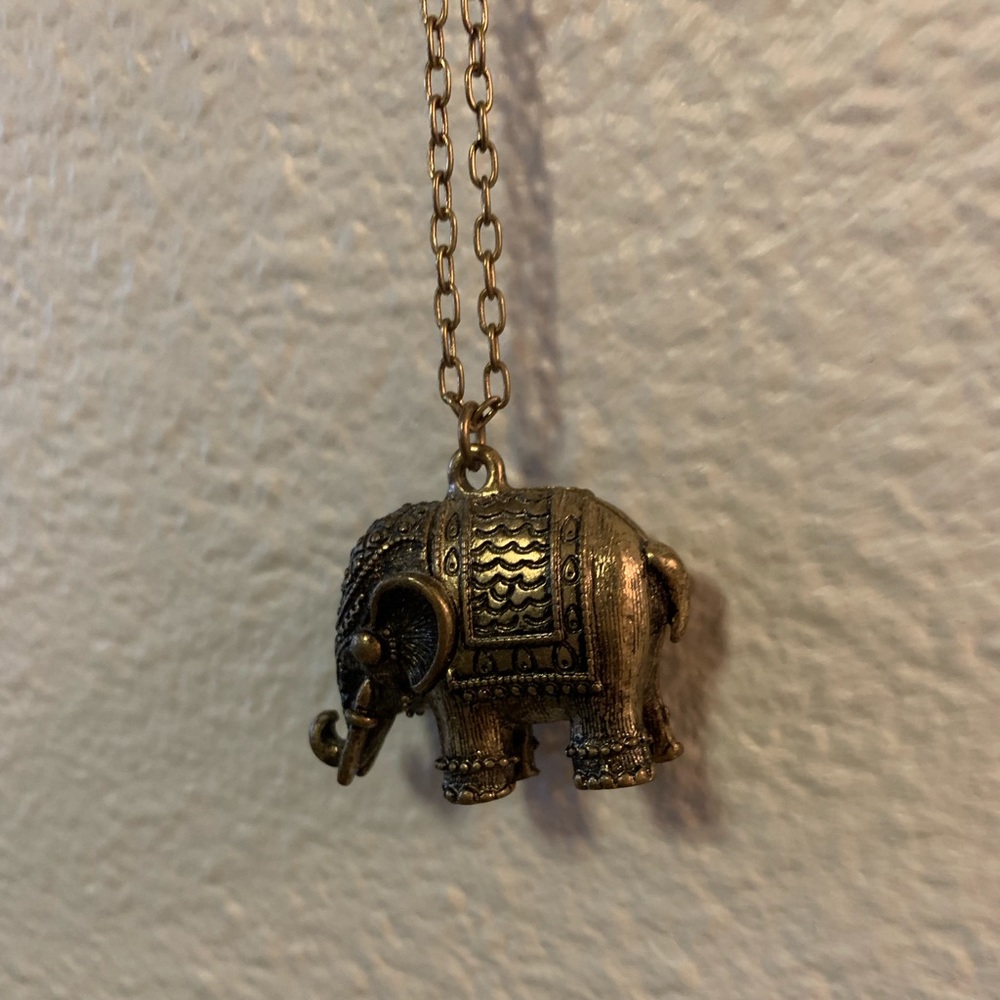 Elephant necklace